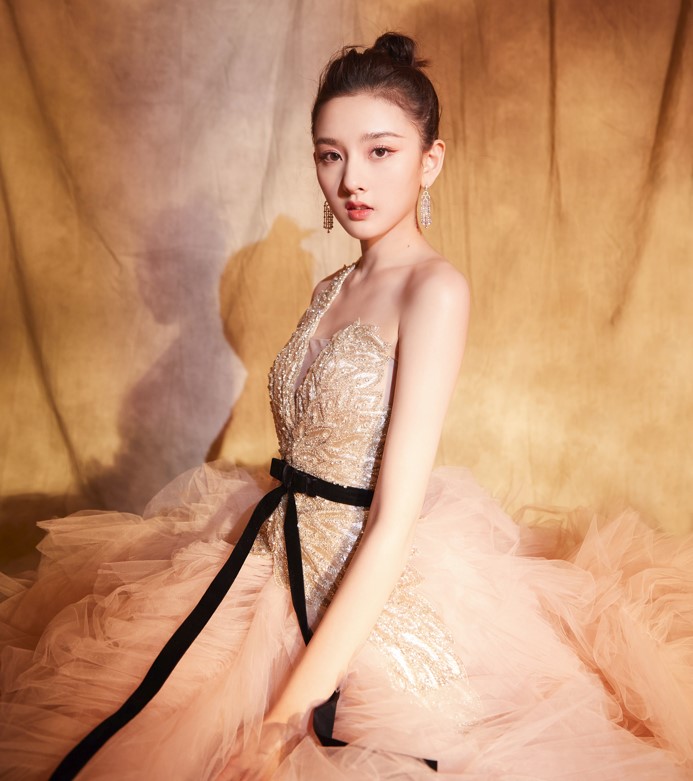 圖片[1]-高顏值明星宋祖兒生圖-資源網站