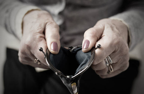 沒錢的時候怎么辦-資源網站