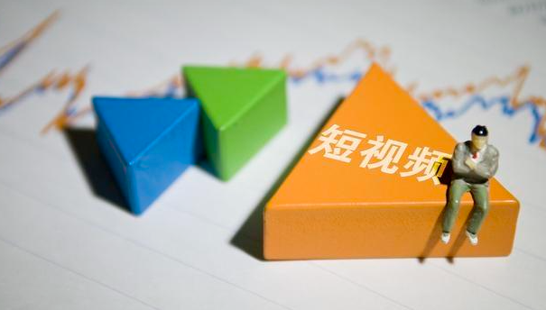 圖片[1]-抖音變現(xiàn)攻略：如何精準(zhǔn)獲得流量？分享生活還是賣產(chǎn)品更賺錢？