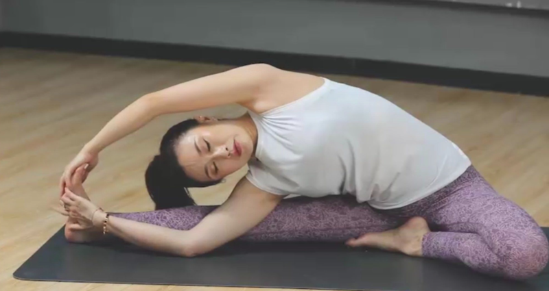 女生福利瑜伽減肥健身TV版教學