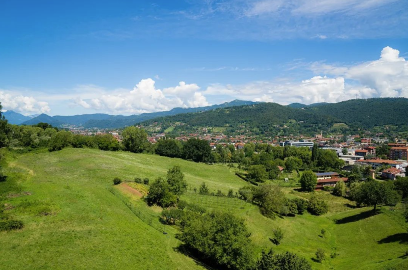 9個(gè)適合2024年普通人創(chuàng)業(yè)的小項(xiàng)目