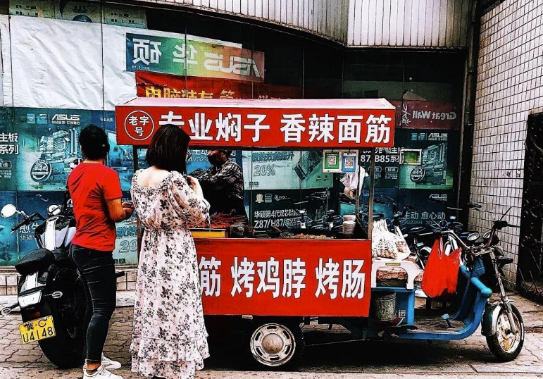 圖片[1]-5種很“暴利”的街頭小吃網紅小吃，你吃過幾種？別再看不起“小攤主”了
