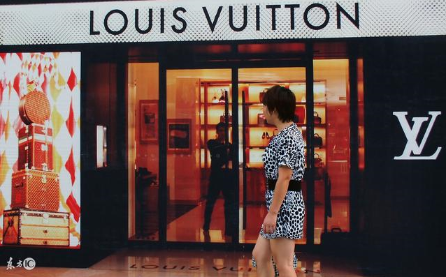 海外代購內幕年賺百萬的暴利項目-資源網站