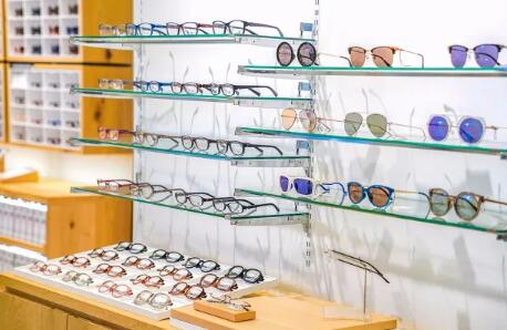 圖片[1]-暴利行業眼鏡水有多深，2000塊的眼鏡成本20塊