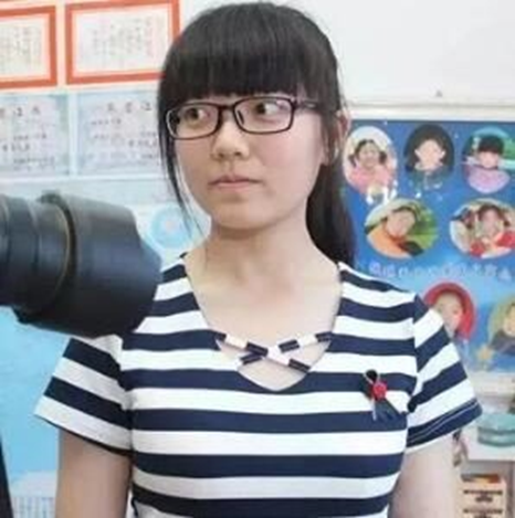 偏門暴利項(xiàng)目:賣高考狀元學(xué)霸筆記年賺一百萬(wàn)-資源網(wǎng)站